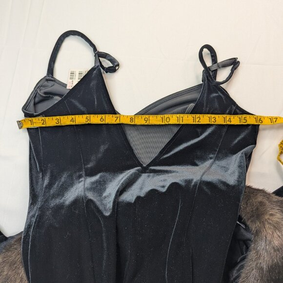 NWT VICTORIA'S SECRET Vintage Velvet Dressing Gown Robe W Faux Fur Collar Xs S - Picture 17 of 17